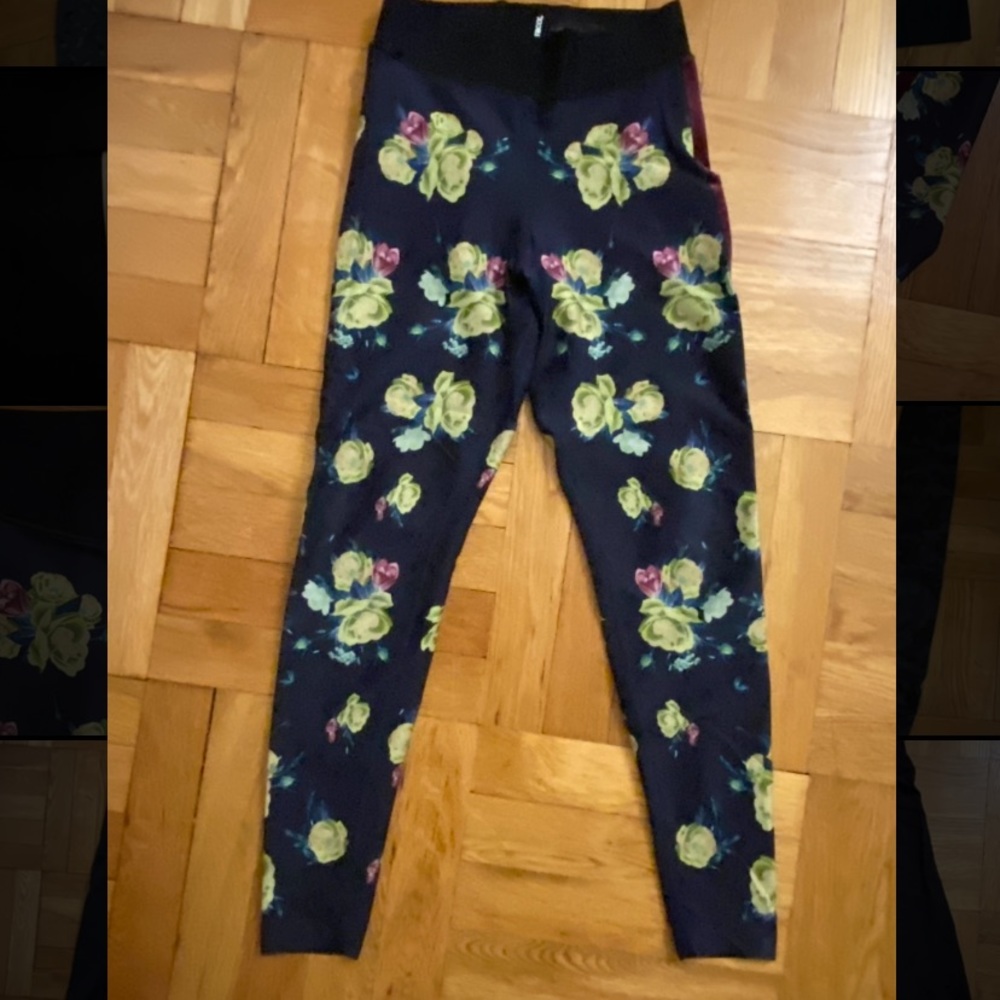 Ultracor floral leggings